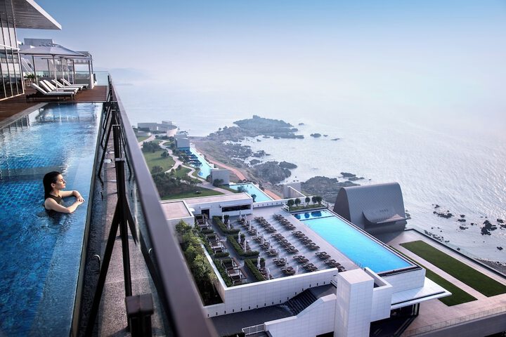 Image of Ananti at Busan Cove