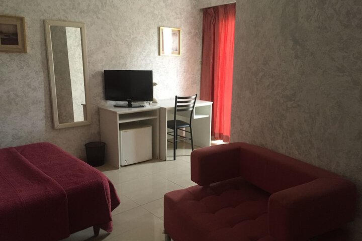 Room 14 of 31