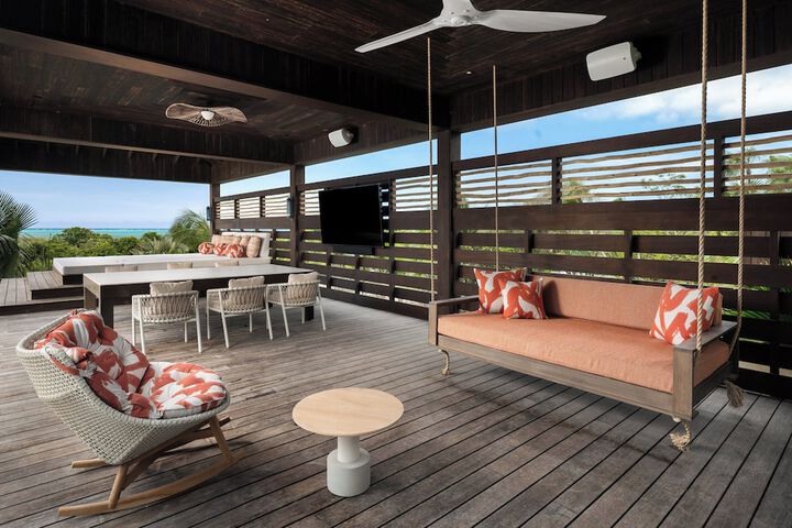 Sundeck 182 of 222
