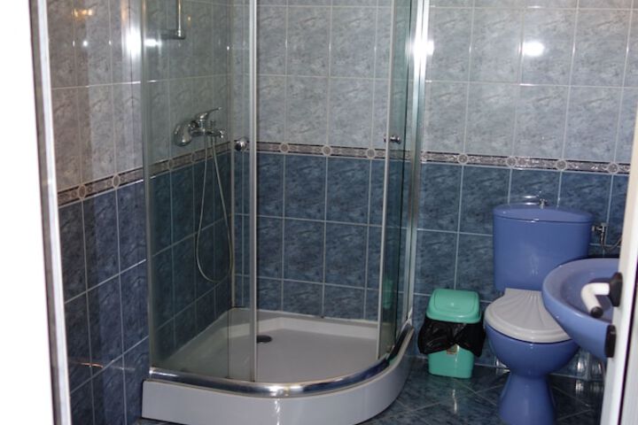 Room 19 of 29