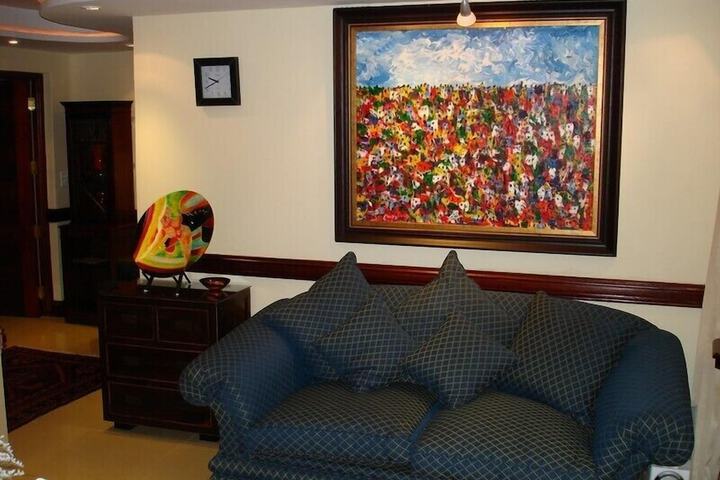 Room 3 of 30