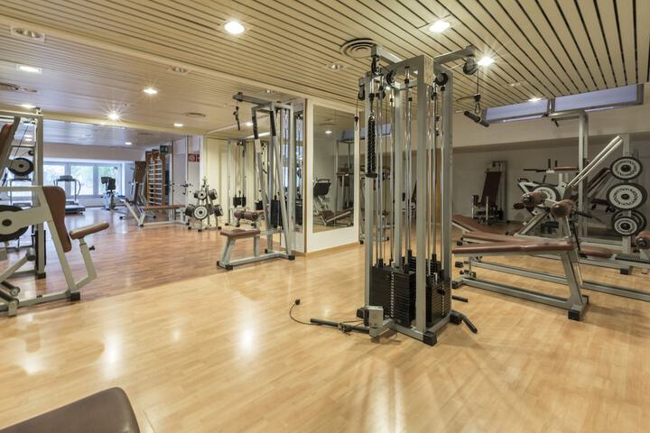Health and Fitness 20 of 54