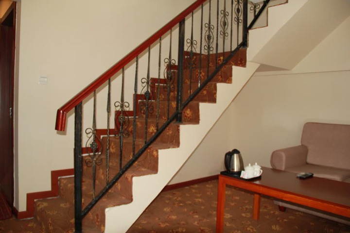 Room 4 of 21