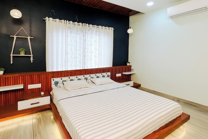 Room 3 of 30