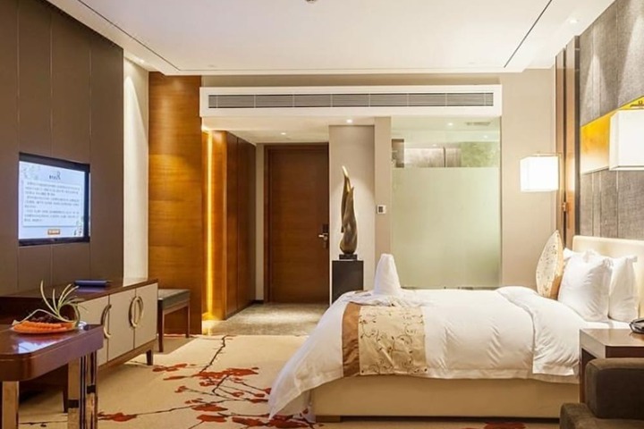 Room 21 of 39