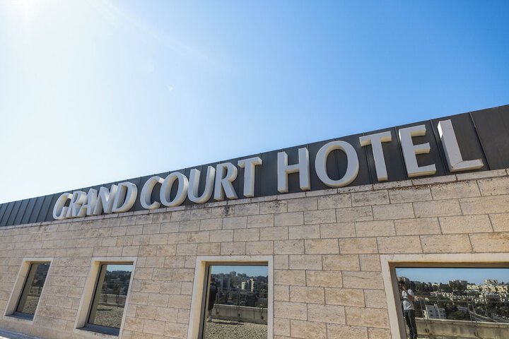 Hotel 69 of 80