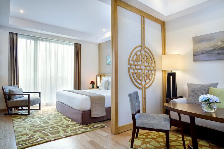 Room 6 of 47