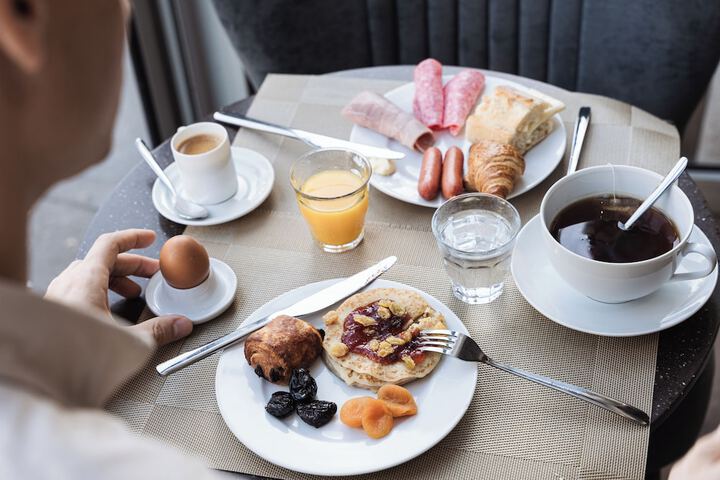 Breakfast/Coffee Service 31 of 37
