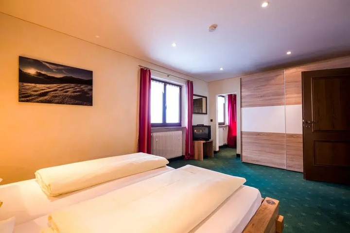 Room 19 of 41