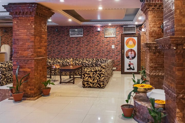 Hotel Interior 12 of 161