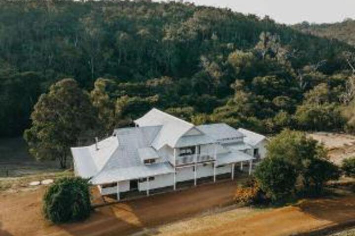 Exterior of Ampersand Estates: The Homestead
