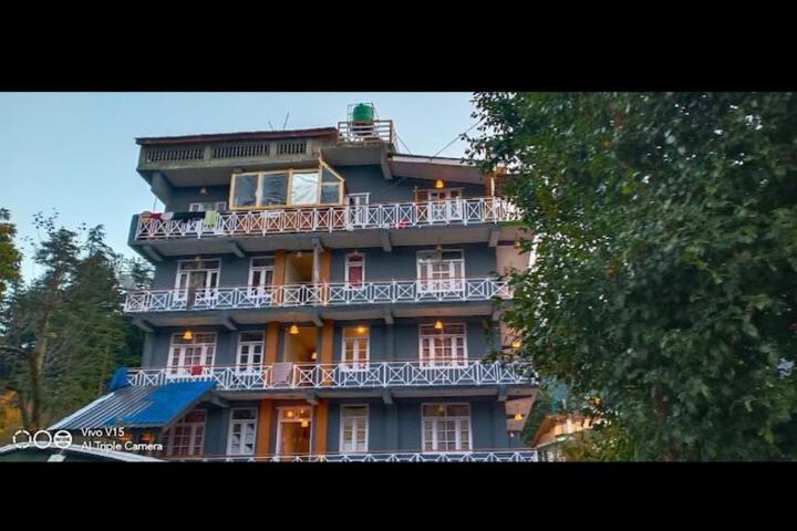 CASA NOVA
