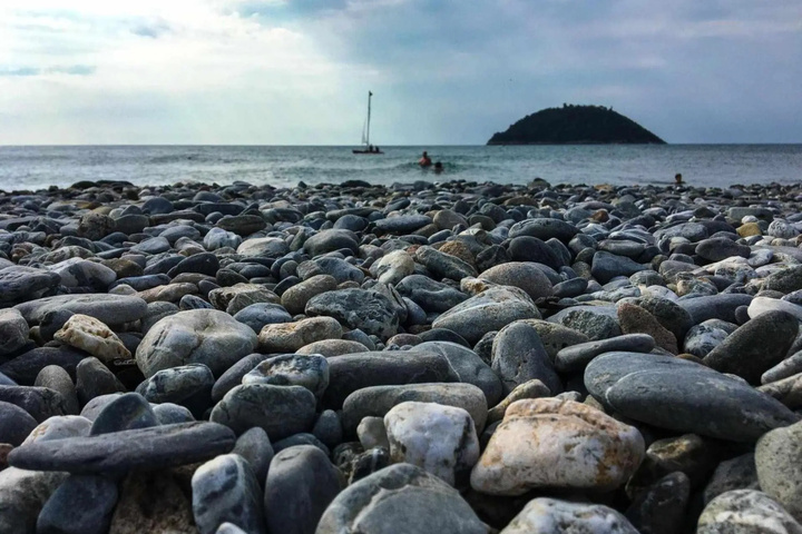 Beach 18 of 26