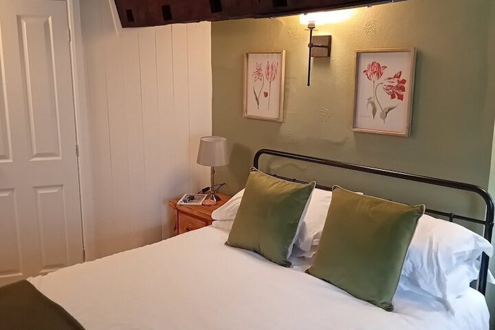 Room 5 of 57