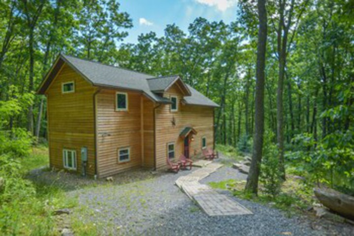 Hideout at Red Pines 3 Bedroom House