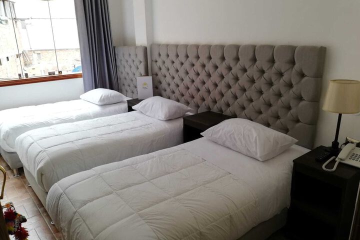 Room 1 of 44