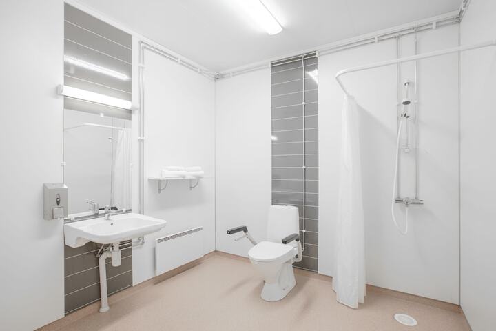 Room 15 of 39