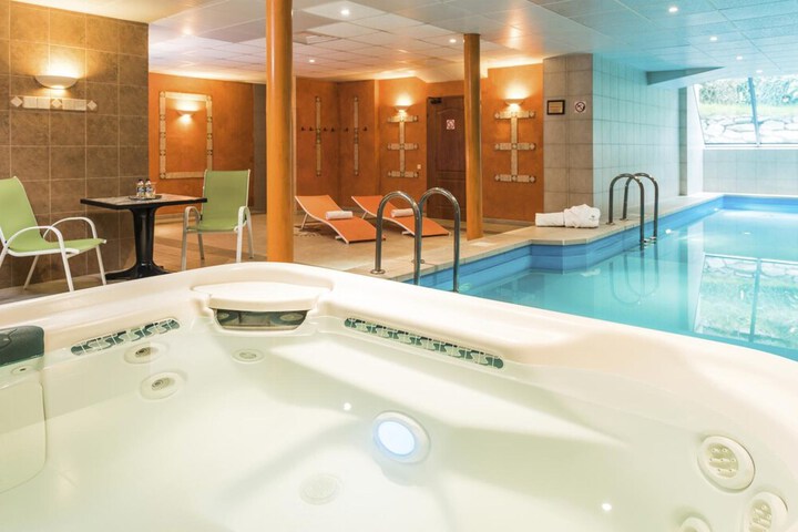 Spa 19 of 58