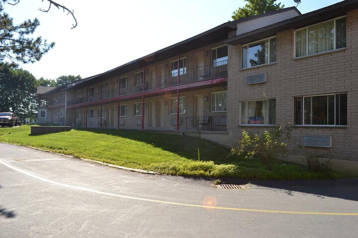 Hotel 36 of 38
