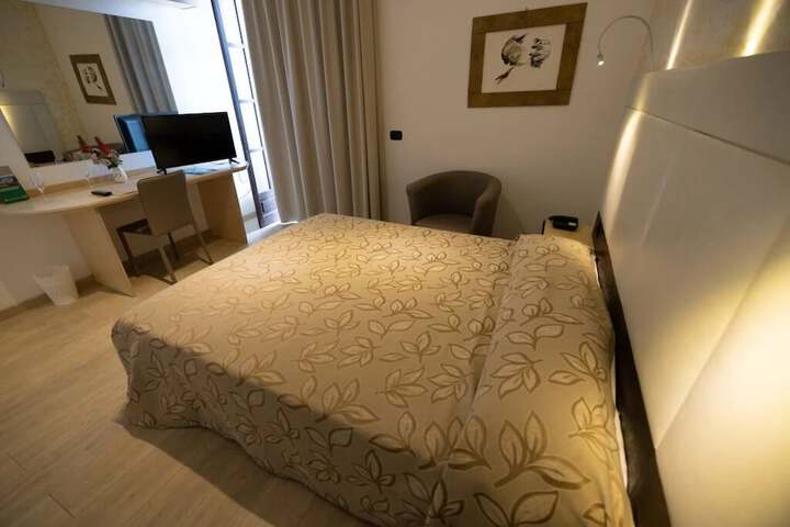 Room 29 of 56