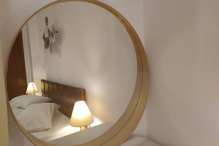 Room 10 of 72