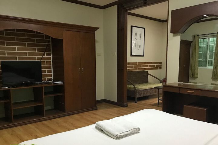 Room 7 of 15