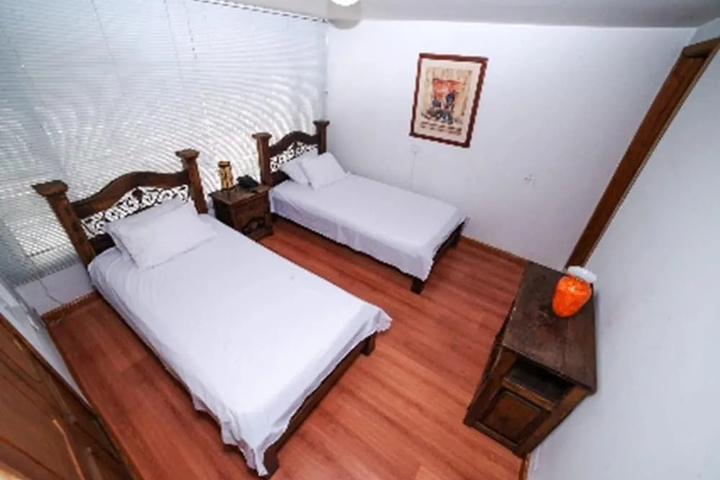 Room 3 of 5