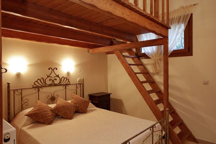 Room 4 of 59