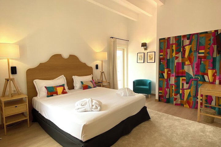 Room 8 of 26