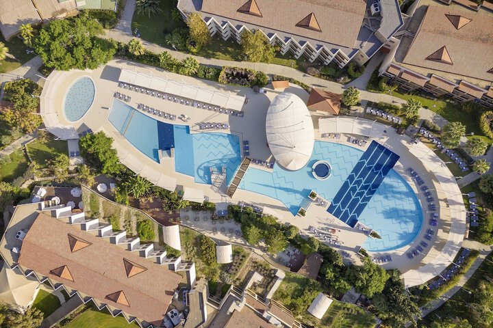 Pool 57 of 202