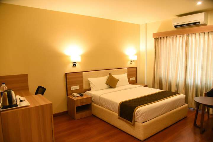 Room 7 of 62