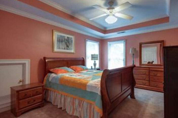 Room 11 of 40