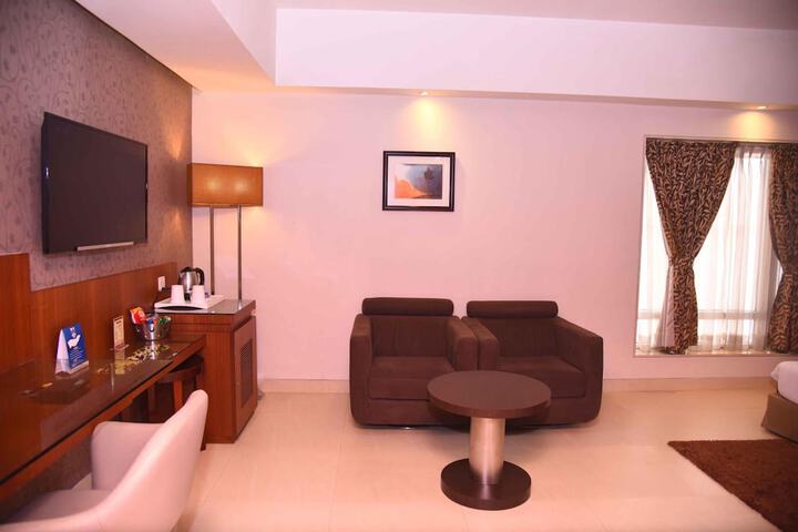 Room 19 of 54
