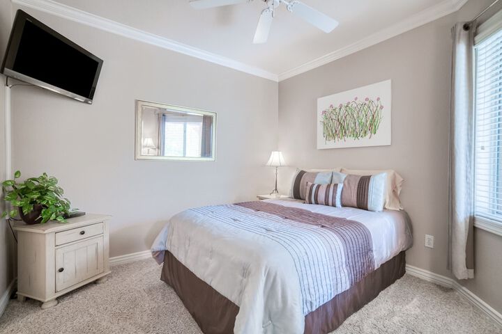 Room 5 of 34