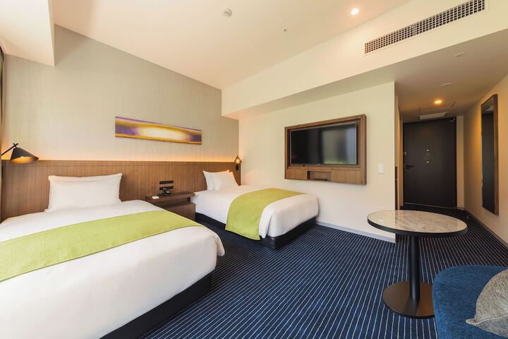 Room 17 of 72