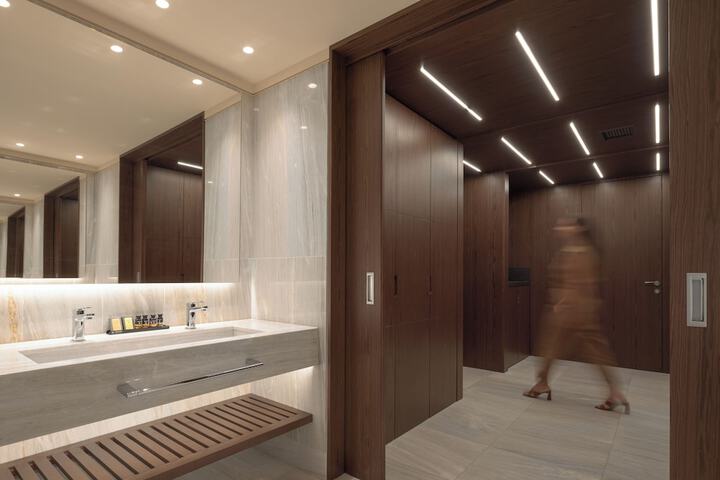 Room 14 of 70