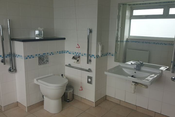 Room 14 of 109