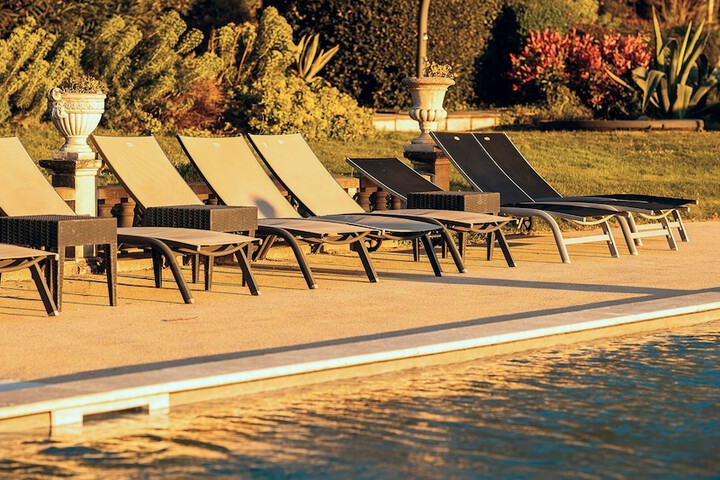 Pool 58 of 74