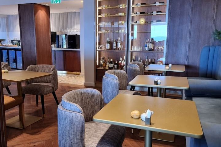 Hotel Interior 7 of 115