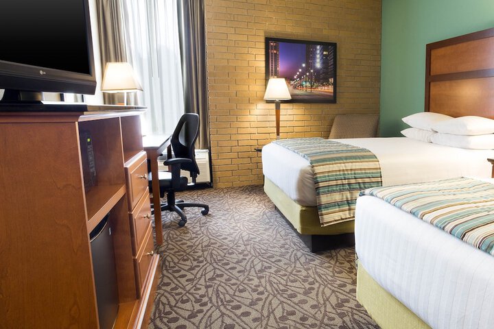 Room 9 of 53