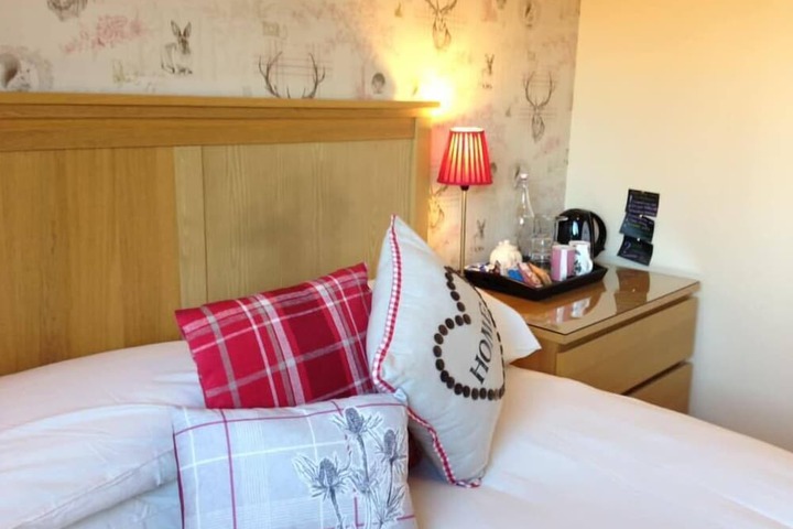 Room 9 of 44