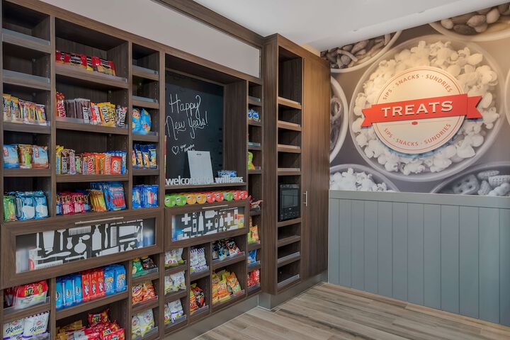 Snack bar