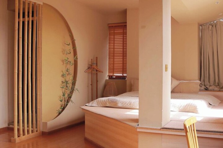 Room 15 of 56