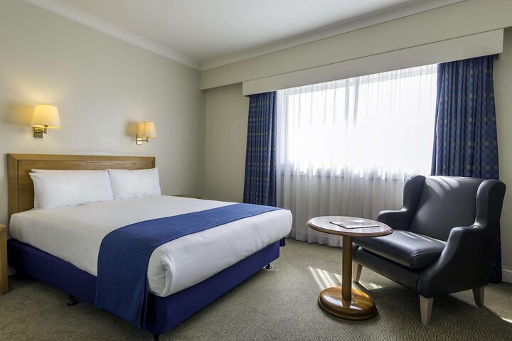 Room 3 of 19
