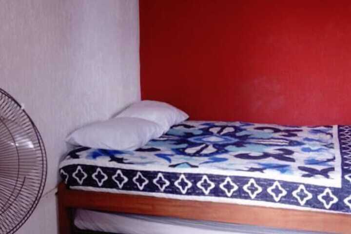Room 2 of 11