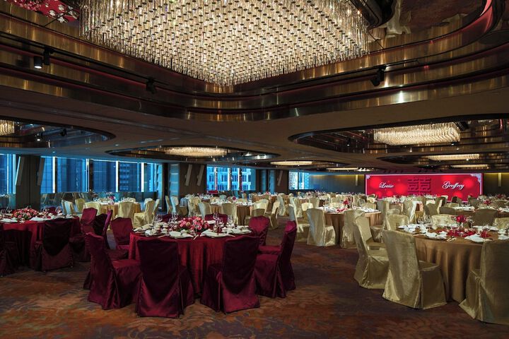 Ballroom/Hall 101 of 119