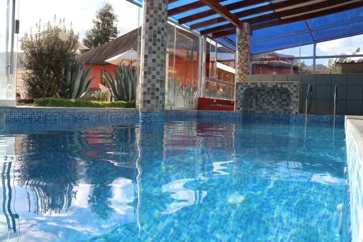 Pool 35 of 49
