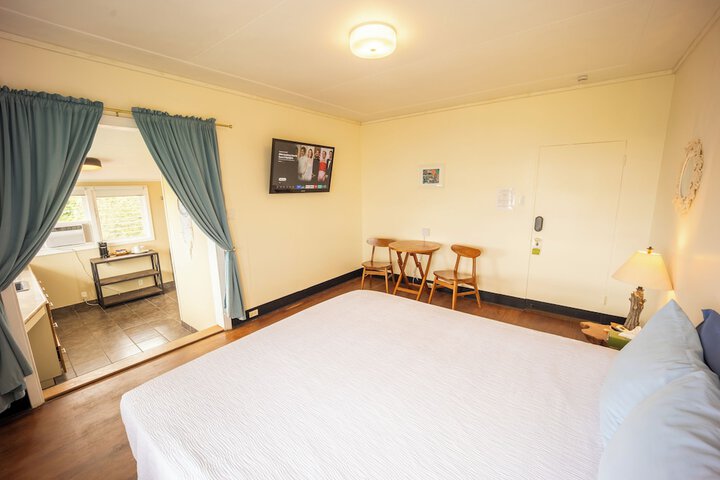 Room 18 of 44