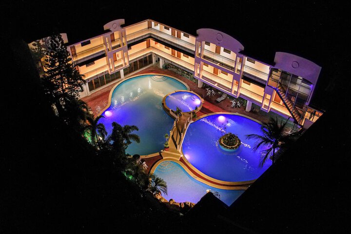 Pool 17 of 19