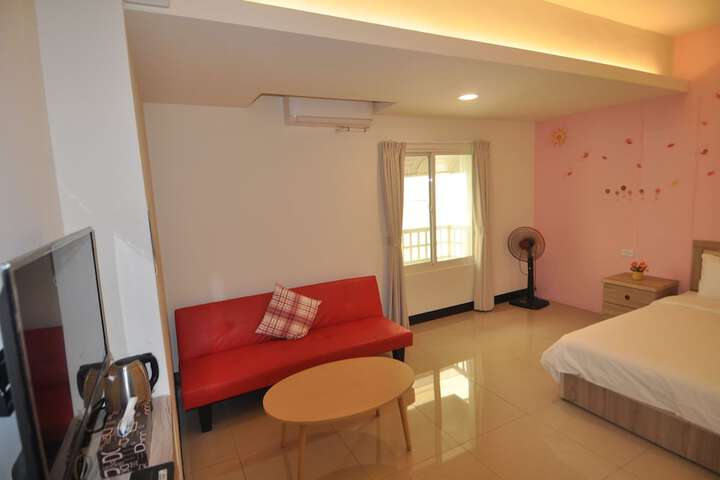 Room 15 of 29